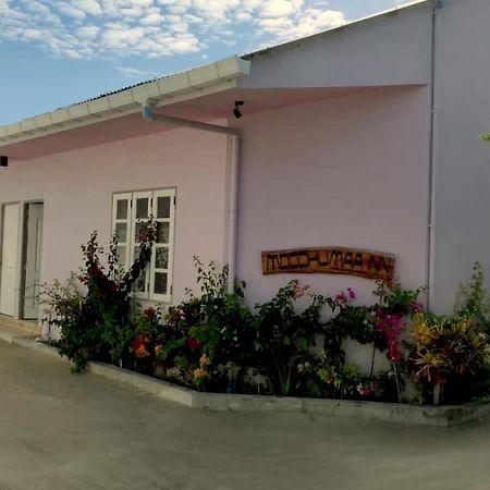 Moodhumaa Inn Guraidhoo  Ngoại thất bức ảnh