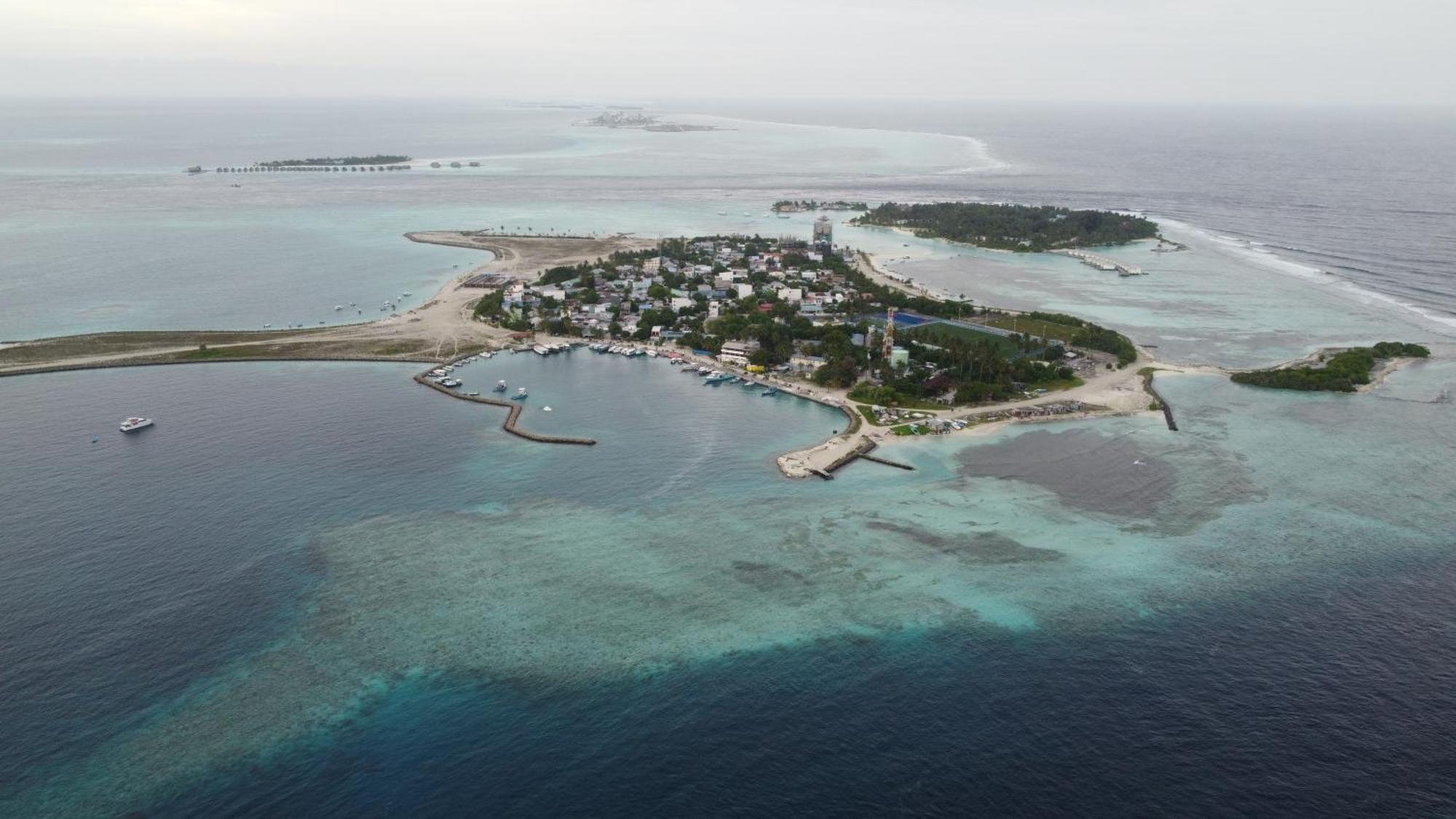 Moodhumaa Inn Guraidhoo  Ngoại thất bức ảnh